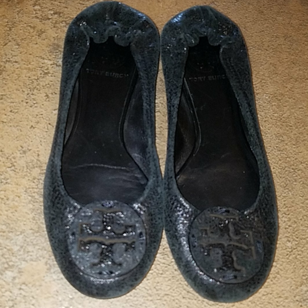 Tory Burch sz 5 black scrunchy leather flats